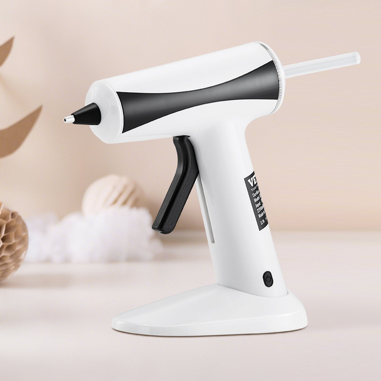 Cordless Hot Glue Gun Hot Melt Glue Gun with 20Pcs Sticks Rechargeable Battery